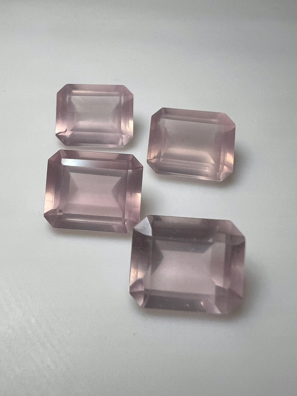 KWARC RÓŻOWY OŚMIOKĄT 12x10 mm