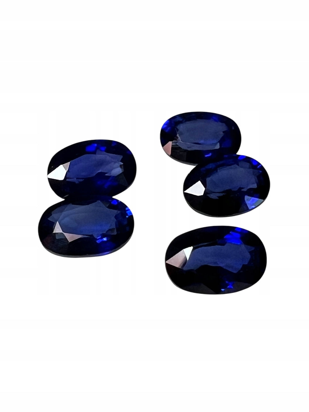 SZAFIR blUE owal 7x5 mm