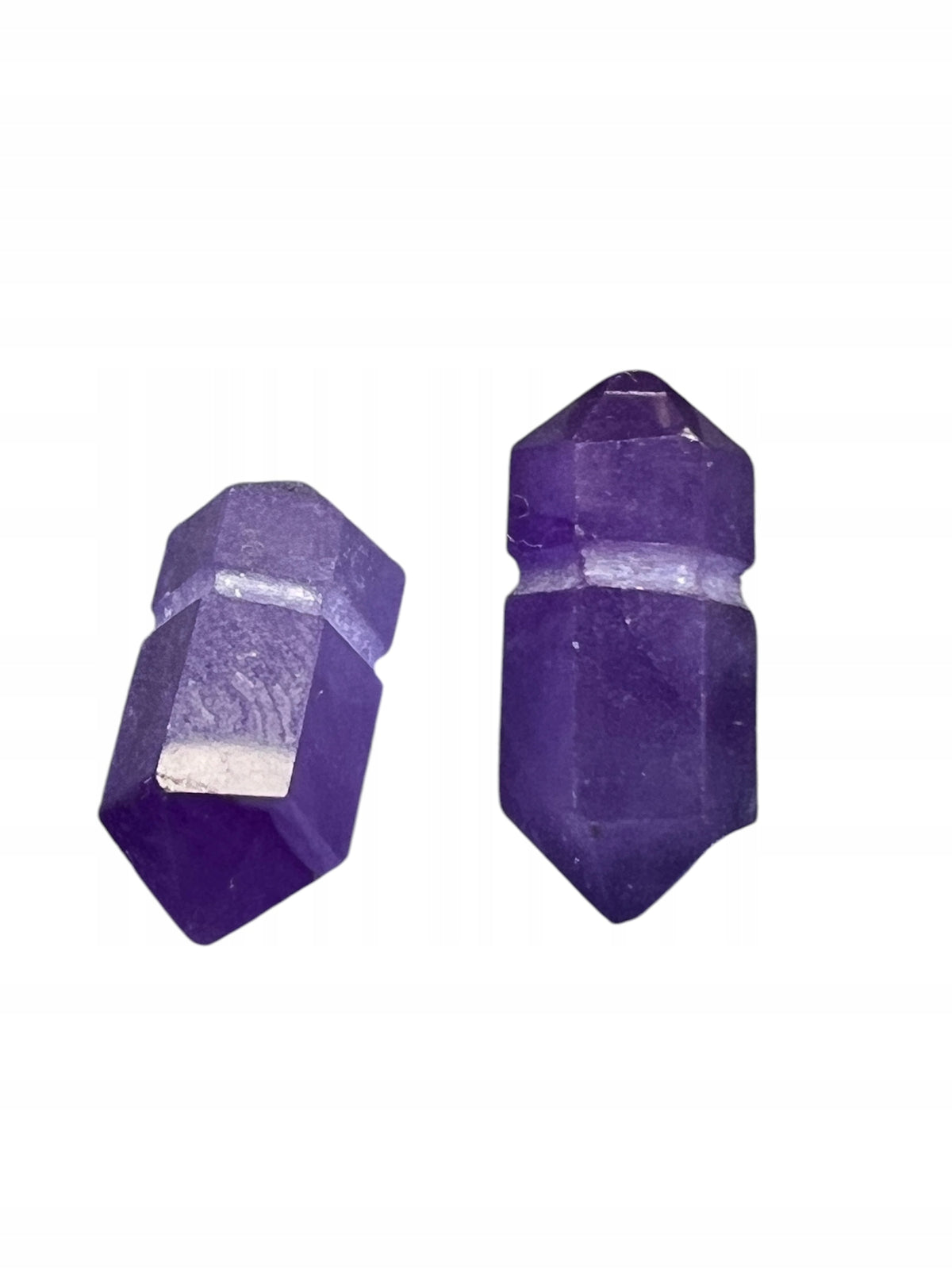 JADEIT FIOLETOWY STOŻEK 13X6 mm SZTUKA