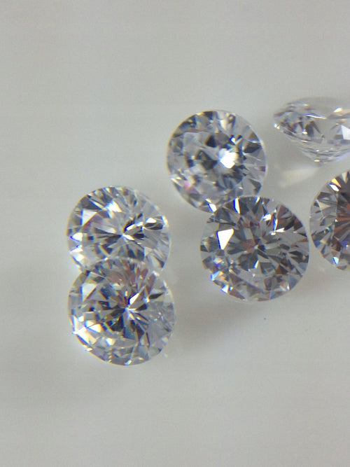 CYRKONIA BIAŁA 3 mm 500 sztuk