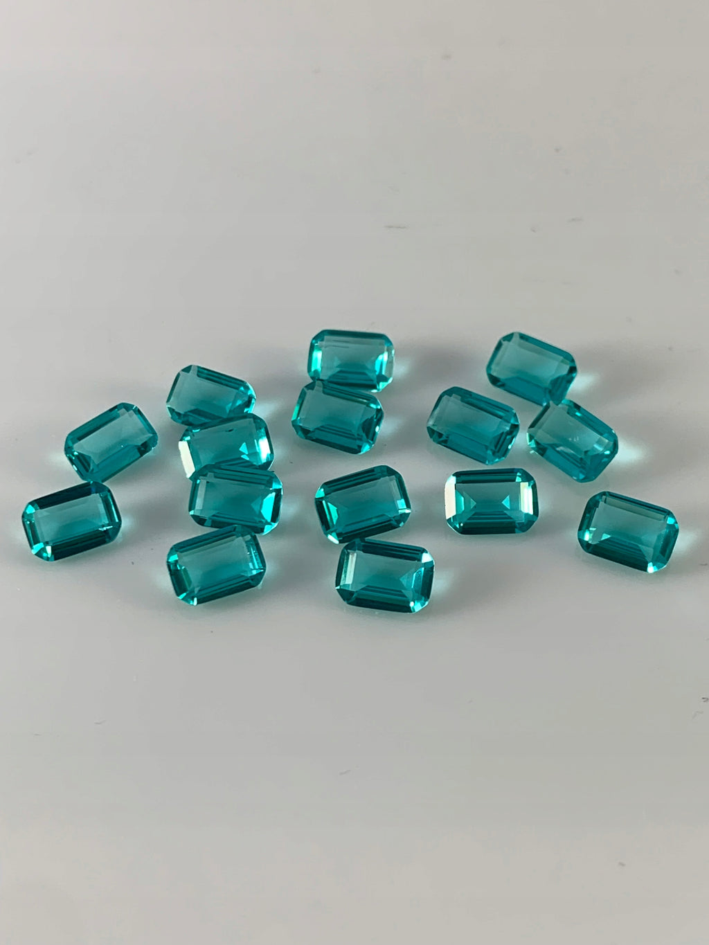 CYRKONIA PARAIBA NIEBIESKA OŚMIOKĄT 7X5 1 sztuka
