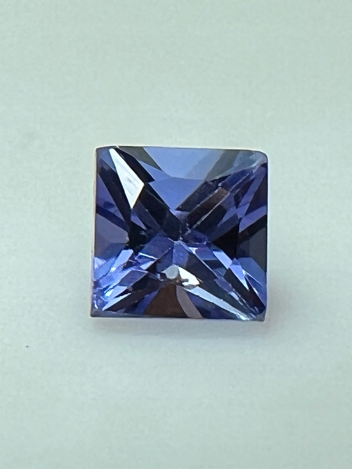 TANZANIT NATURALNY PRINCESS 4x4 mm
