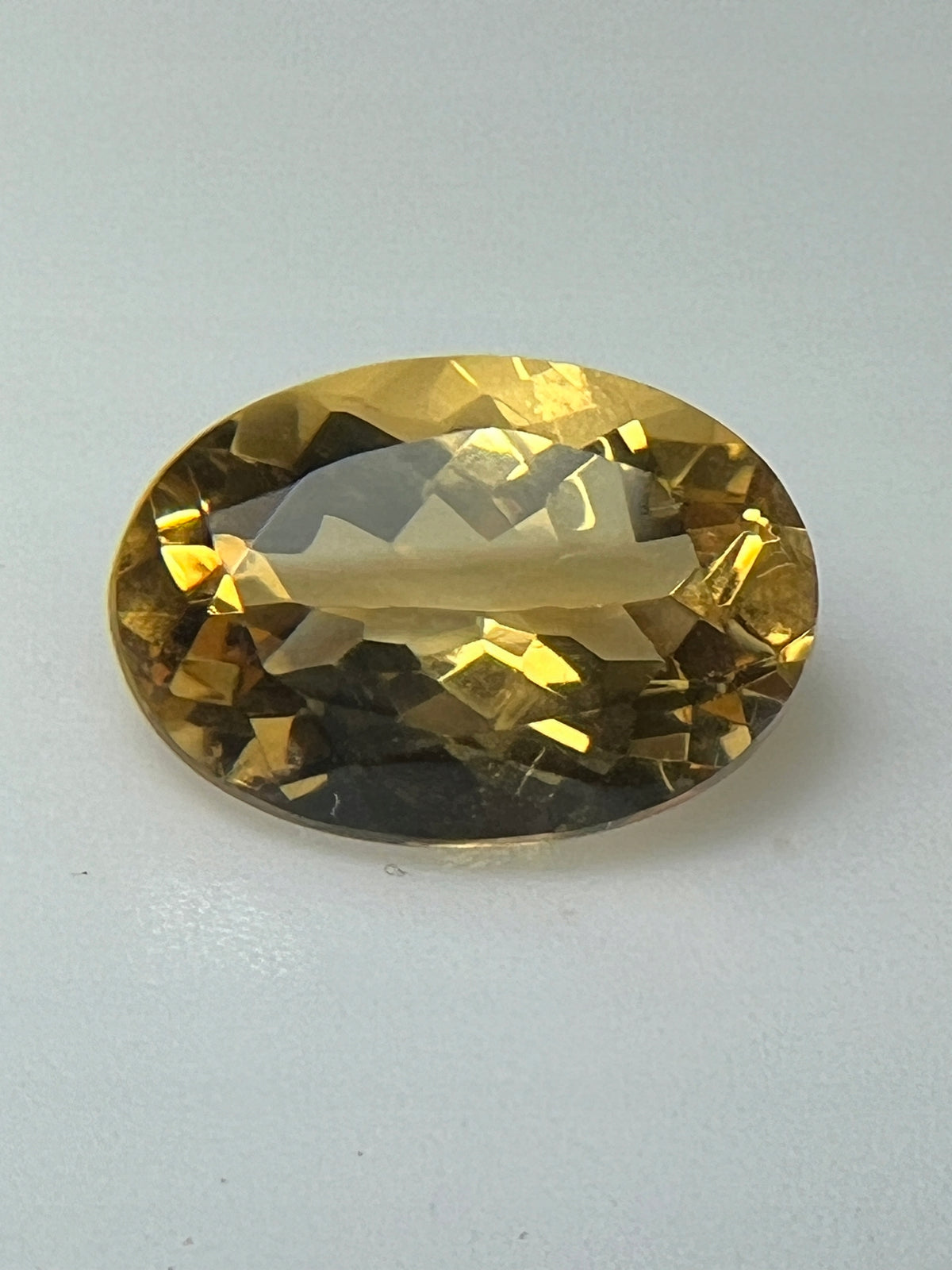 CYTRYN NATURALNY OWAL 14x10 mm SZTUKA
