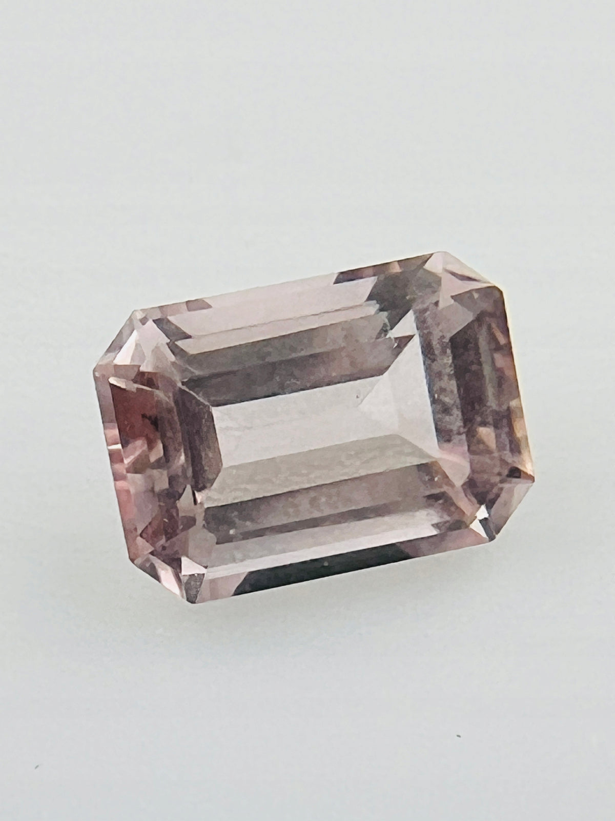 Morganit różowy OŚMIOKĄT 7X5 mm