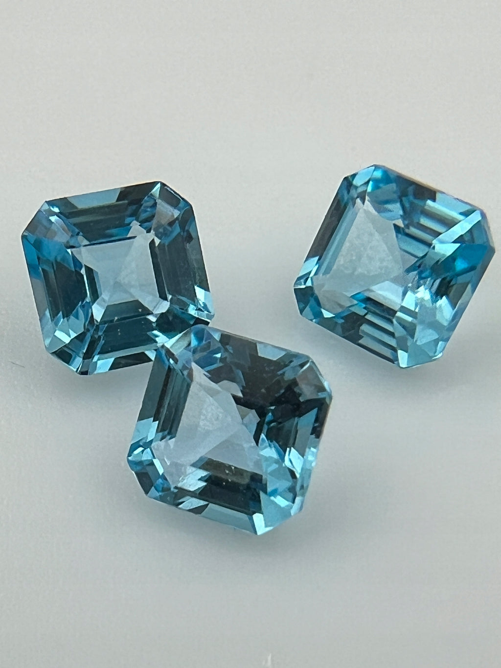 TOPAZ SWISS OŚMIOKĄT ASSCHER 6X6 mm