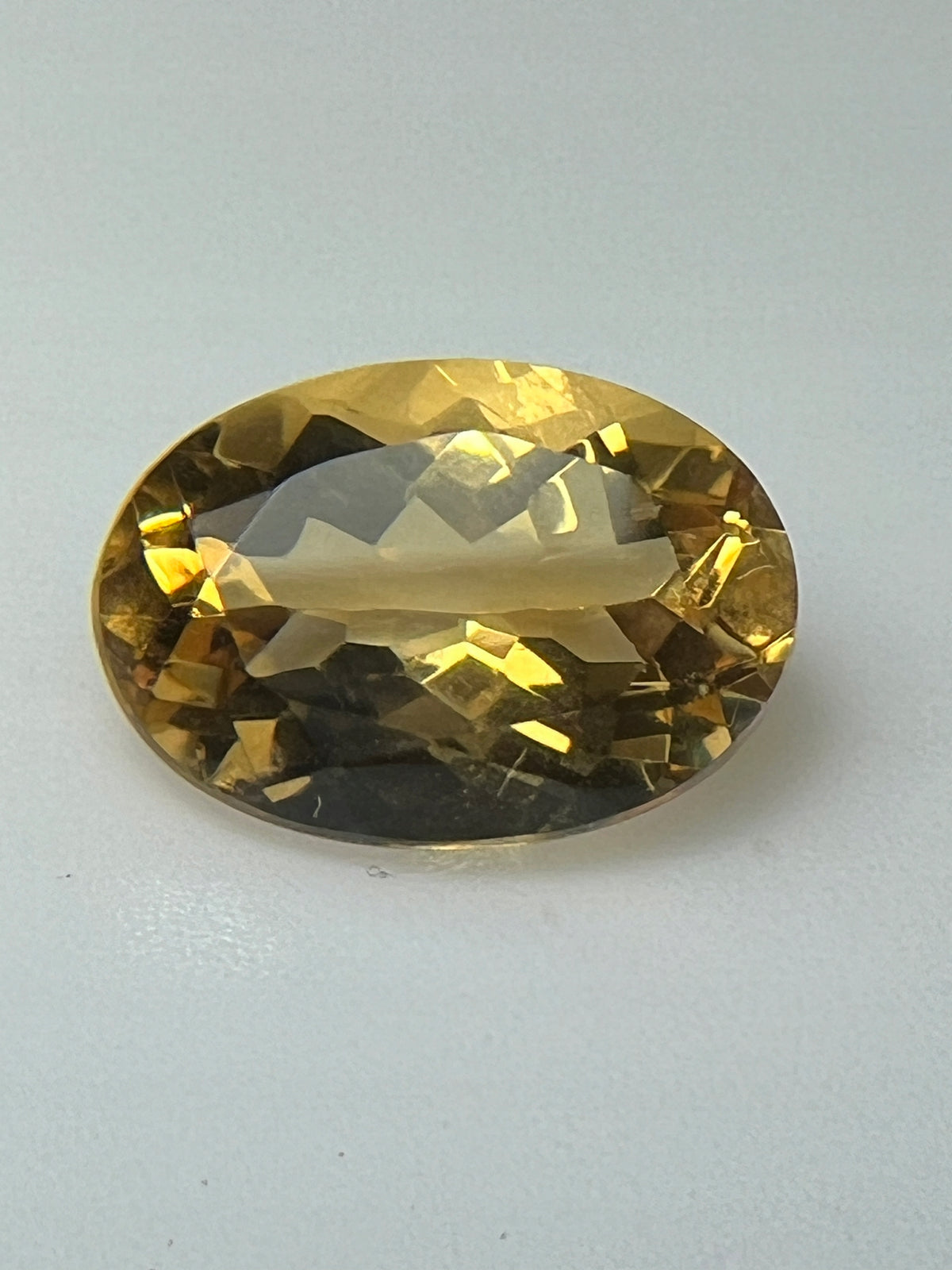 CYTRYN NATURALNY OWAL 14x10 mm SZTUKA