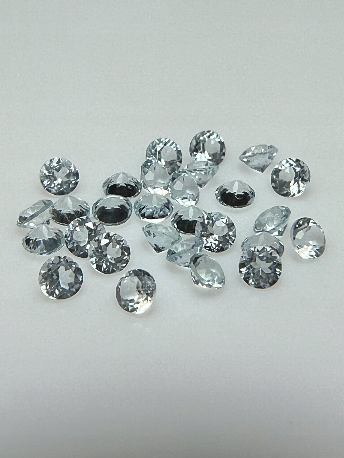 AKWAMARYN NATURALNY 2 mm
