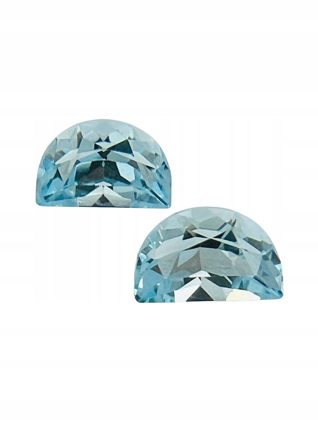 TOPAZ SKY SIDE STONES 7x4,5 mm