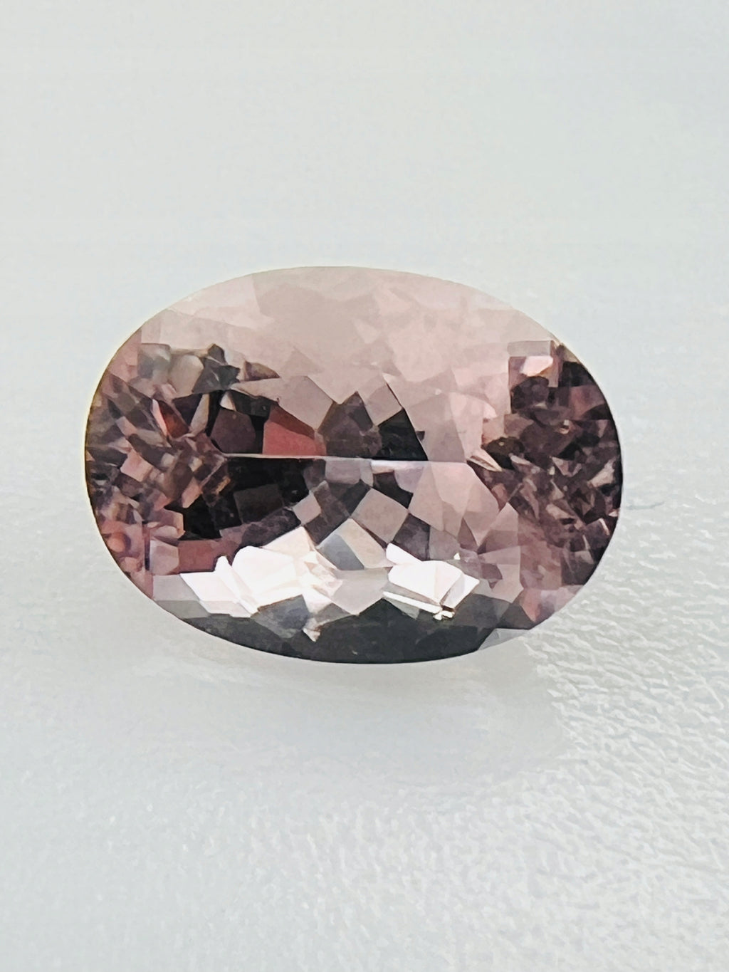 Morganit różowy owal 8x6 mm