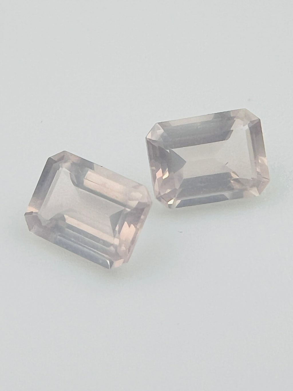 KWARC RÓŻOWY OŚMIOKĄT 8X6 mm