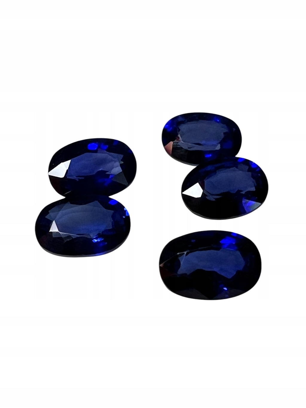 SZAFIR blUE owal 7x5 mm