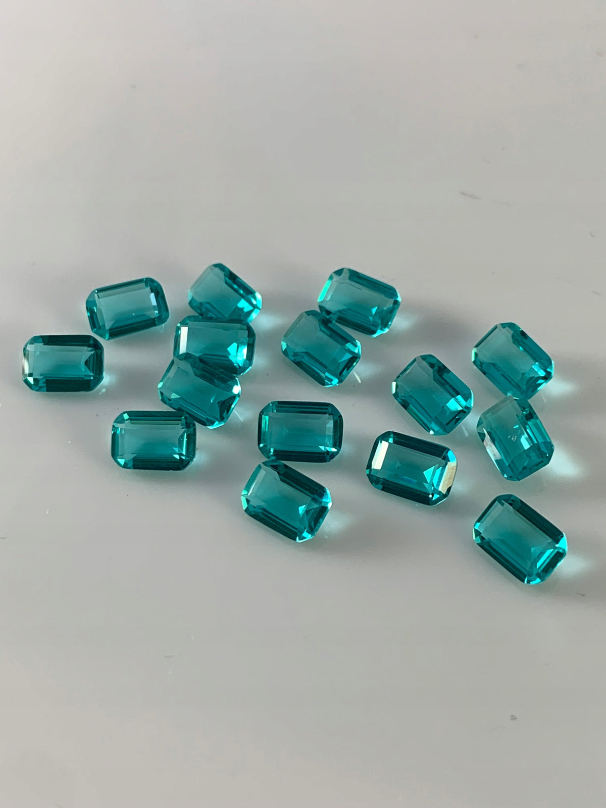 CYRKONIA PARAIBA NIEBIESKA OŚMIOKĄT 7X5 1 sztuka