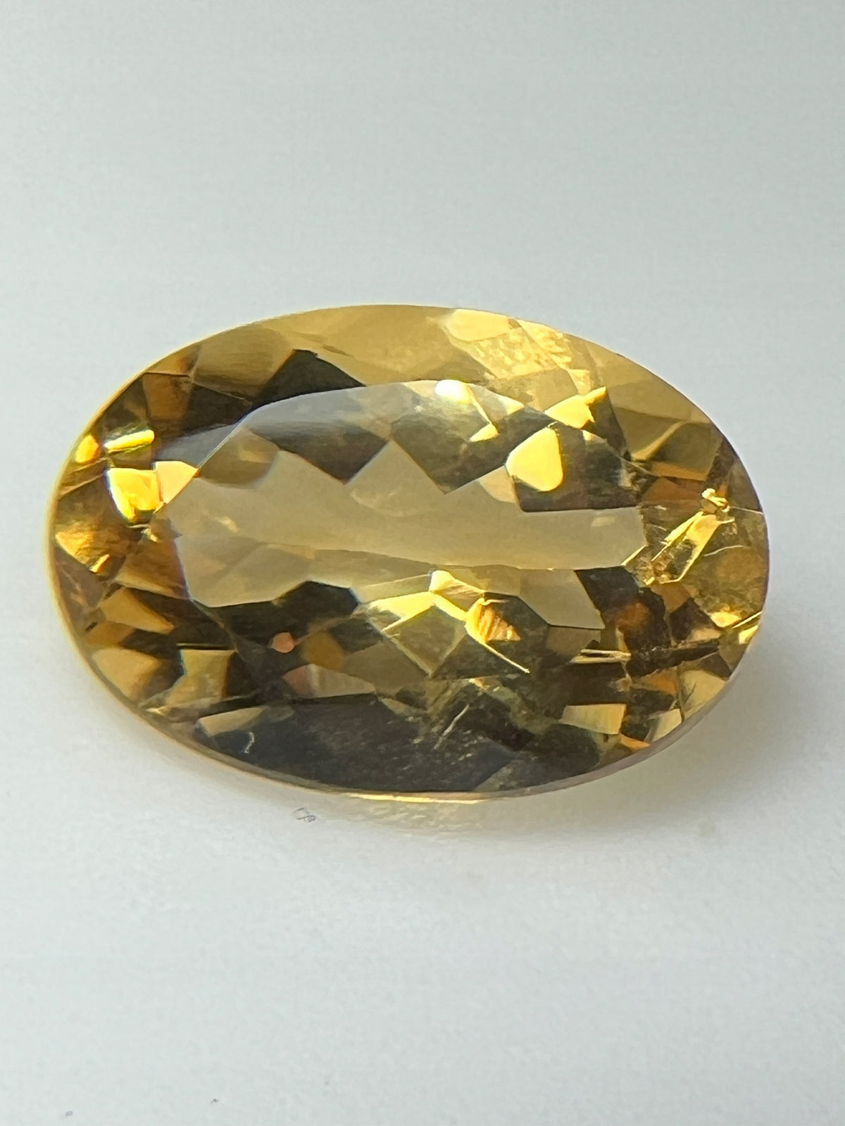 CYTRYN NATURALNY OWAL 14x10 mm SZTUKA