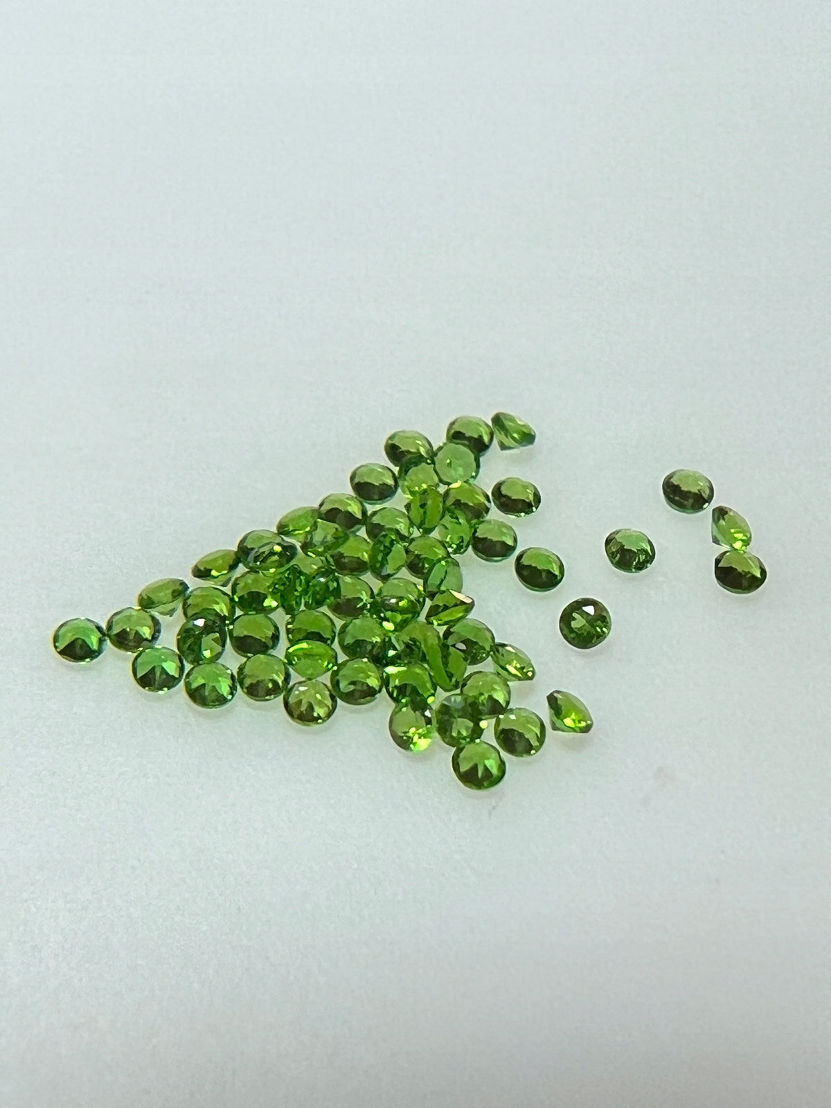 DIOPSYD NATURALNY 1 mm SZTUKA