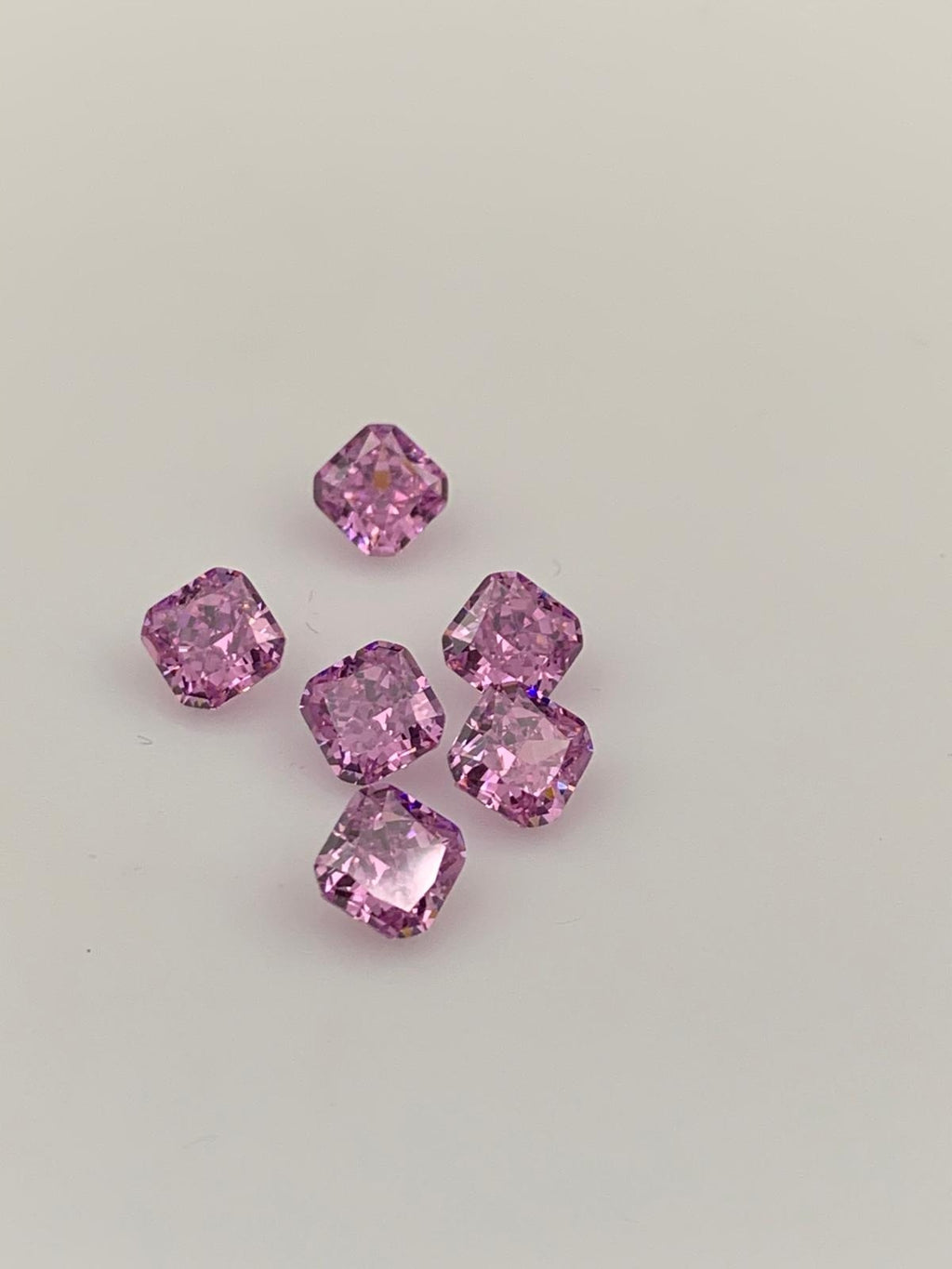 CYRKONIA RÓŻOWA OŚMIOKĄT 6x6 mm