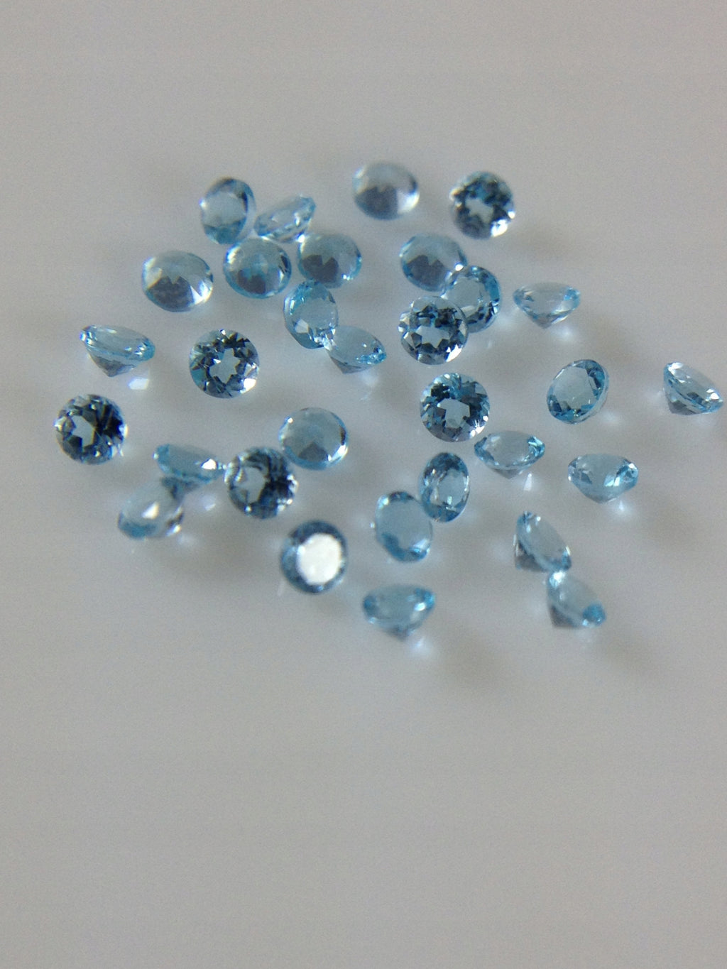 TOPAZ BŁĘKITNY SWISS BLUE 1,25 MM SZTUKA