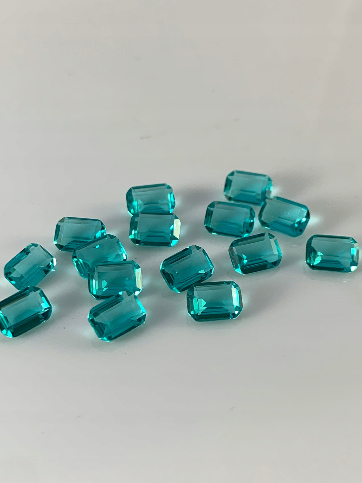 CYRKONIA PARAIBA NIEBIESKA OŚMIOKĄT 7X5 1 sztuka