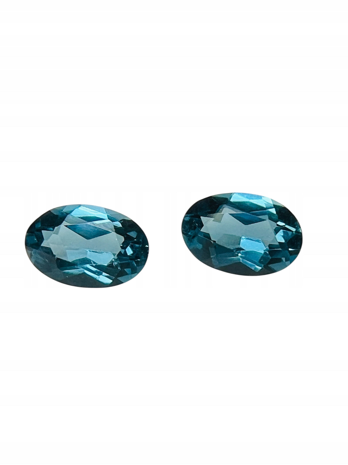 TOPAZ LONDON NATURALNY OWAL 6x4 mm SZTUKA