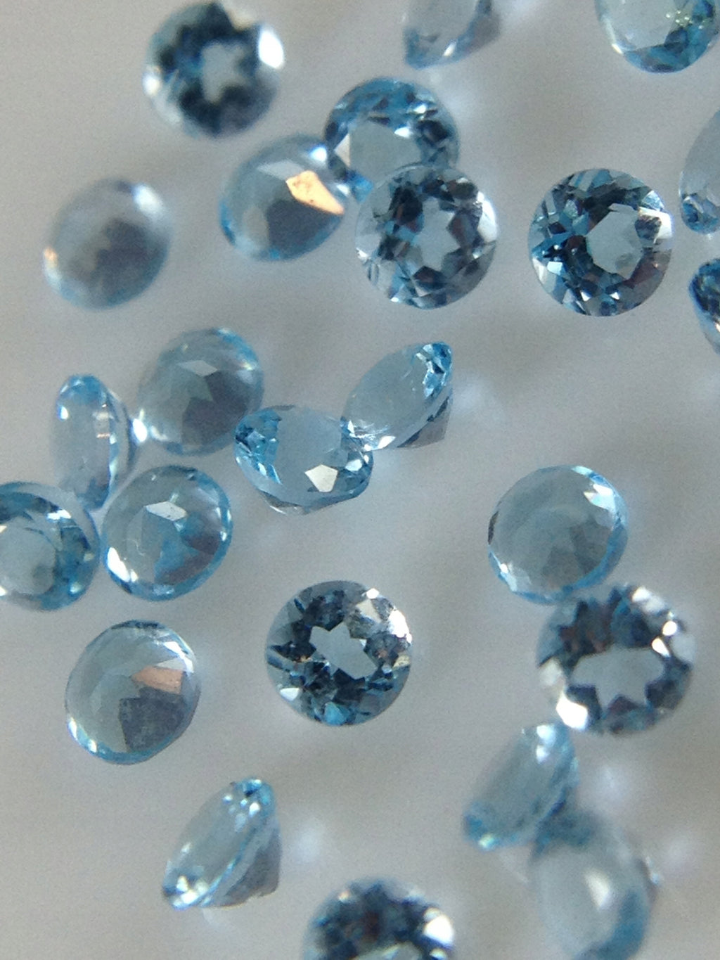 TOPAZ BŁĘKITNY SWISS BLUE 1,25 MM SZTUKA