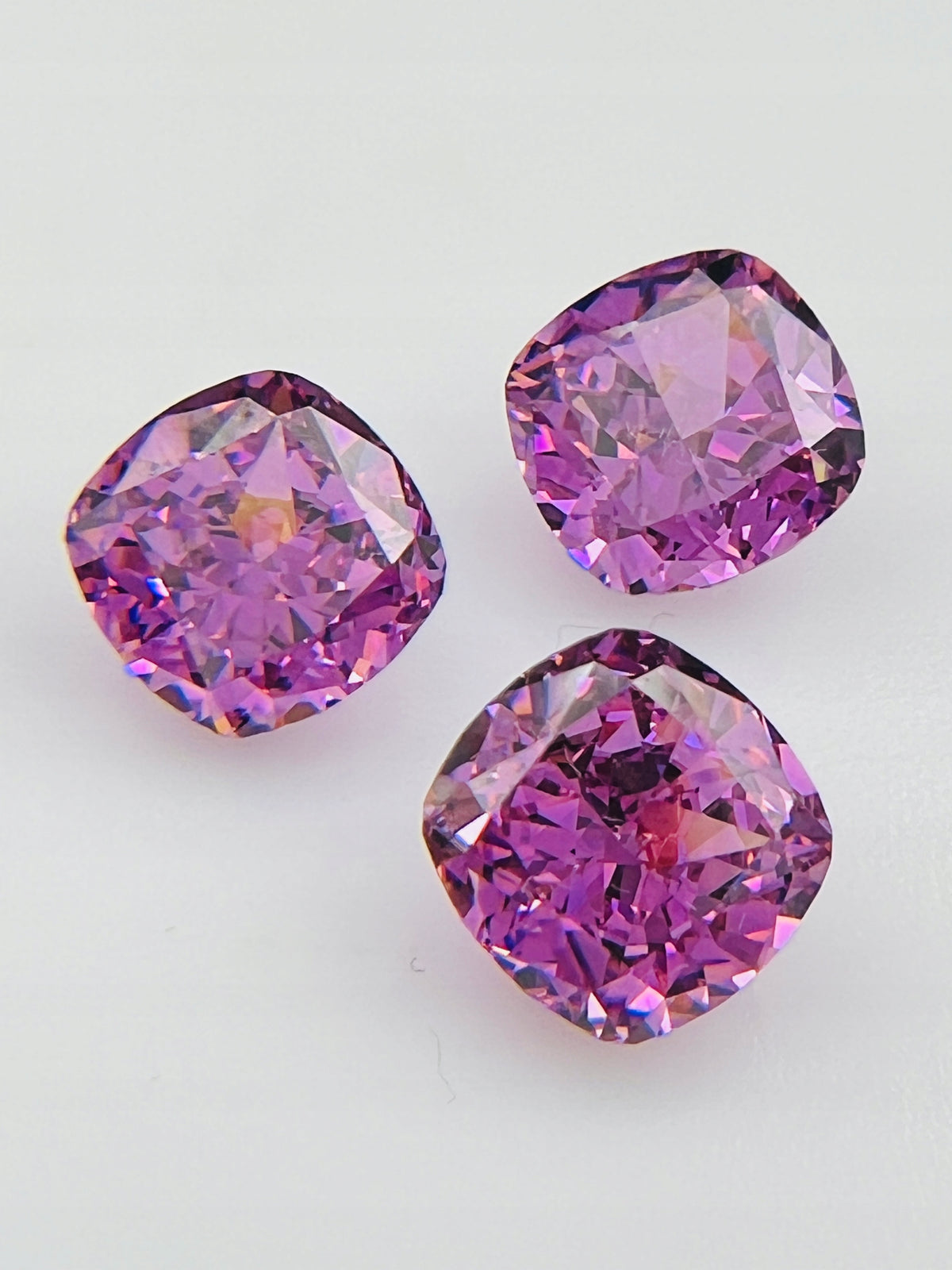 CYRKONIA fioletowa PODUSZKA 10X10 mm