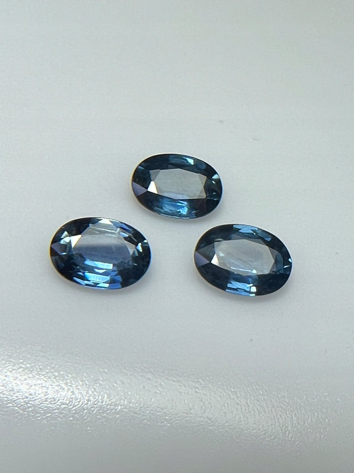 SZAFIR NATURALNY OWAL 7X5 mm