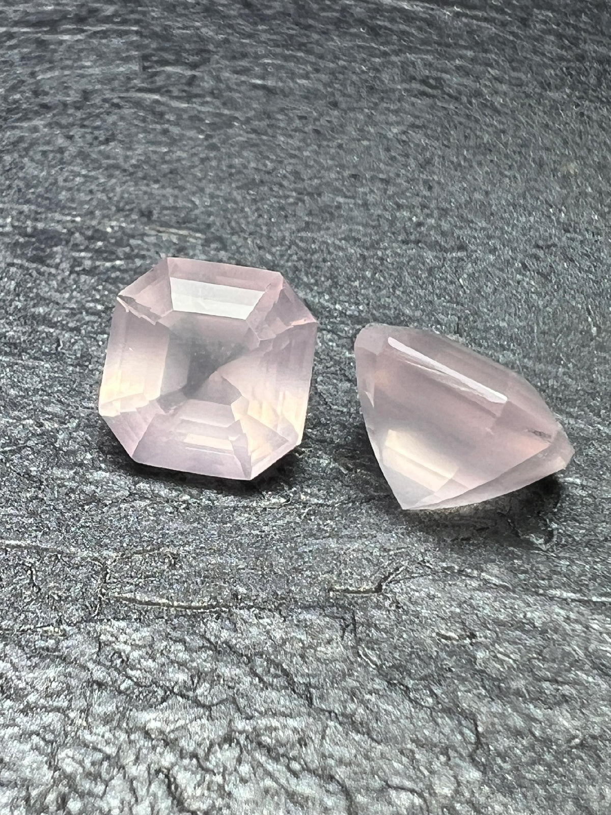 KWARC RÓŻOWY ASSCHER 10X10 mm
