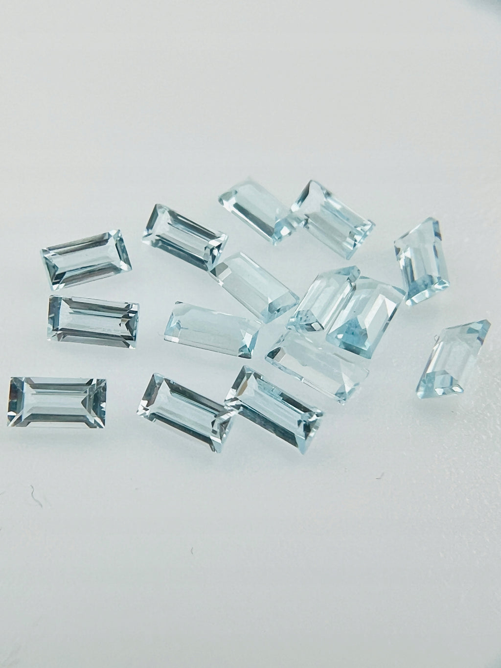 TOPAZ SKY BAGIETKA 4x2 mm