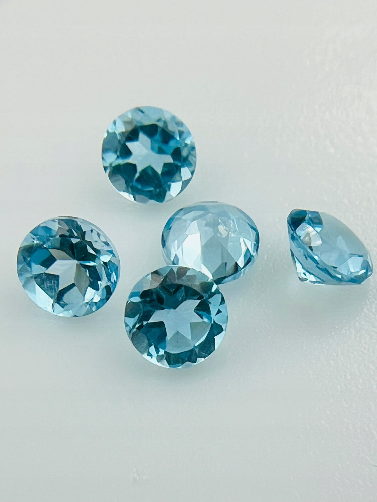 TOPAZ SWISS BLUE 4,5 MM