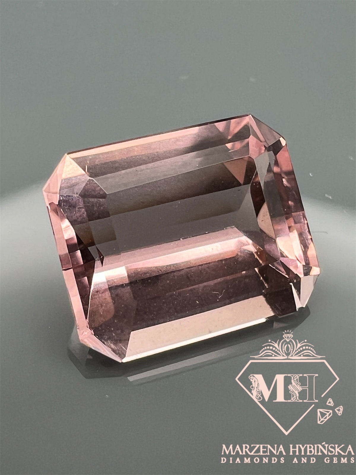 Morganit różowy OŚMIOKĄT 12x10 mm
