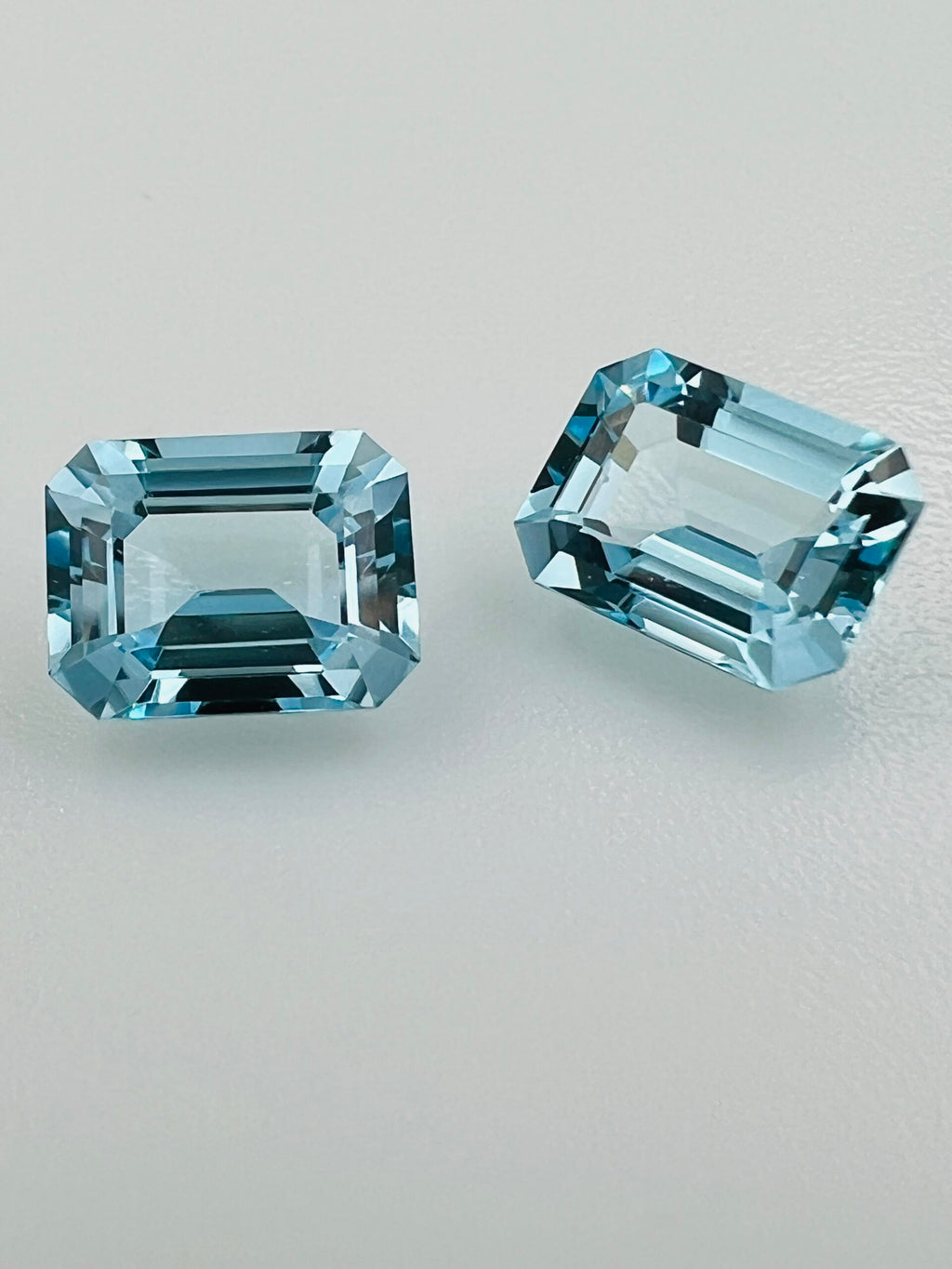 TOPAZ SKY BLUE OŚMIOKĄT 9X7 mm