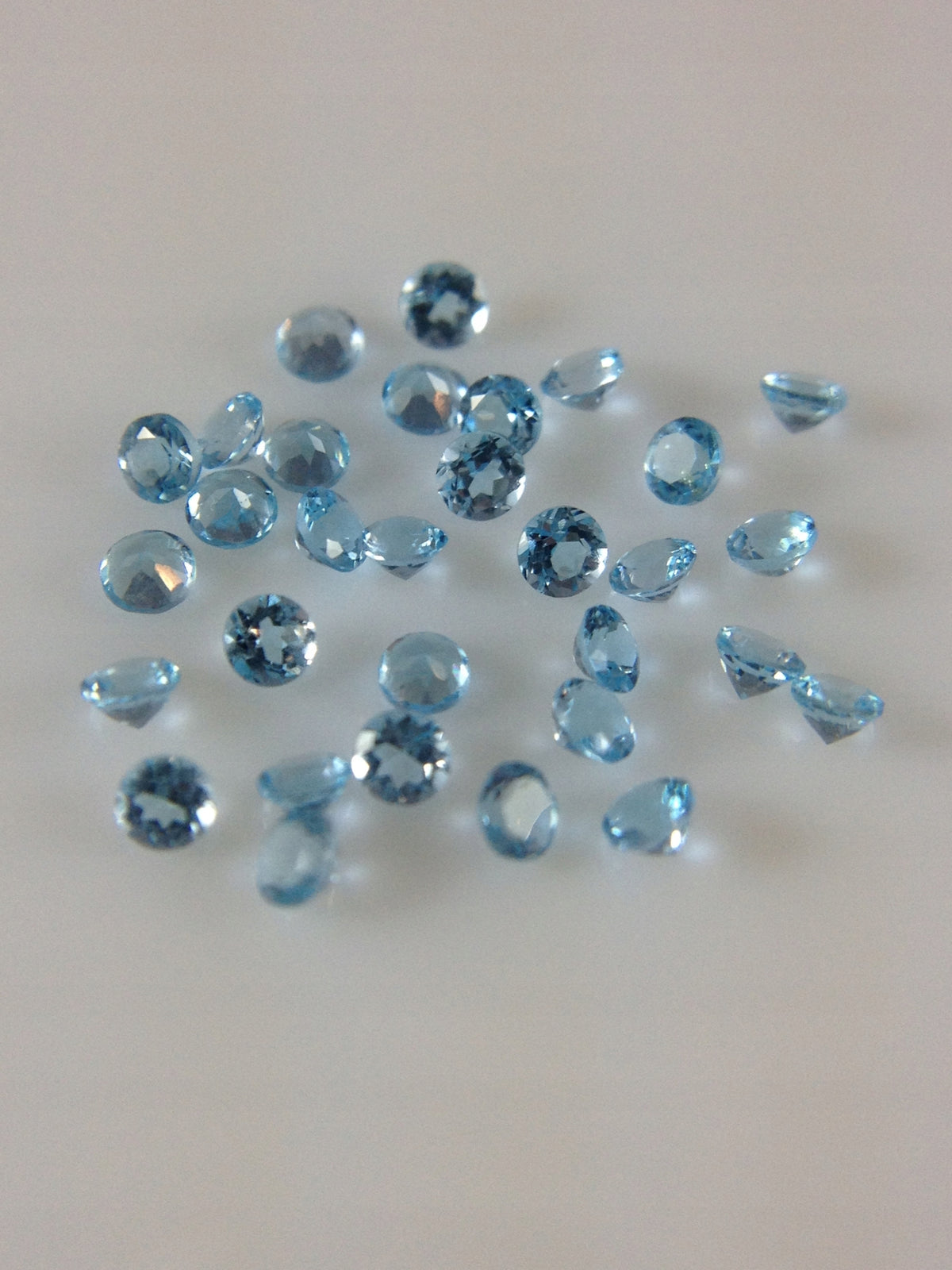 TOPAZ BŁĘKITNY SWISS BLUE 1,25 MM SZTUKA