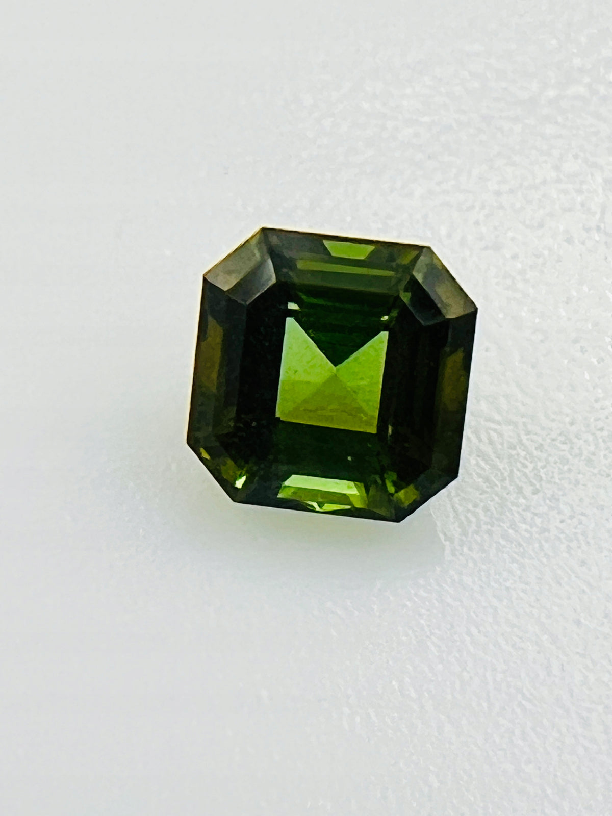 TURMALIN ZIELONY ASSCHER 6X6 mm SZTUKA