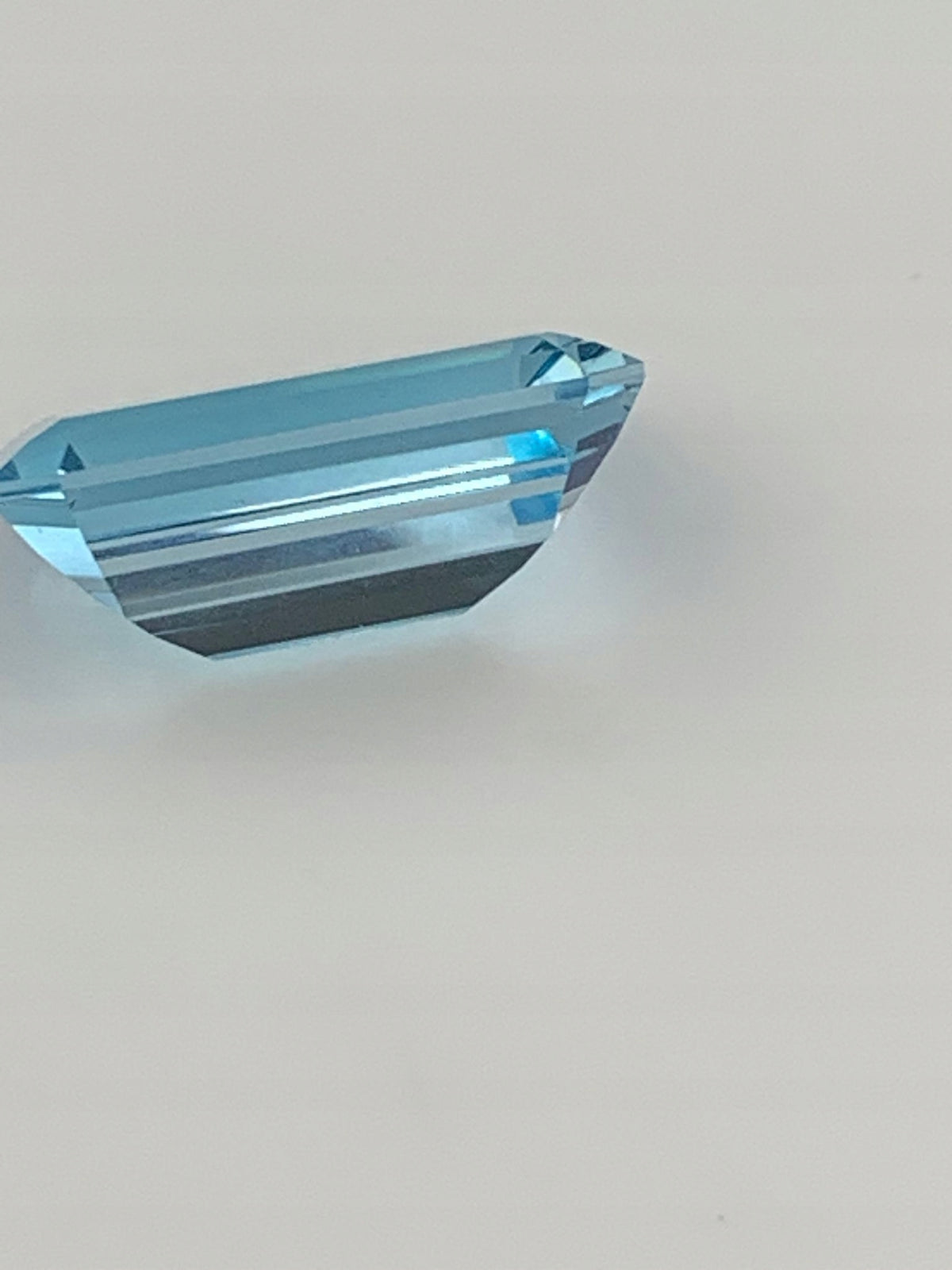 TOPAZ SKY OŚMIOKĄT 20x12 mm
