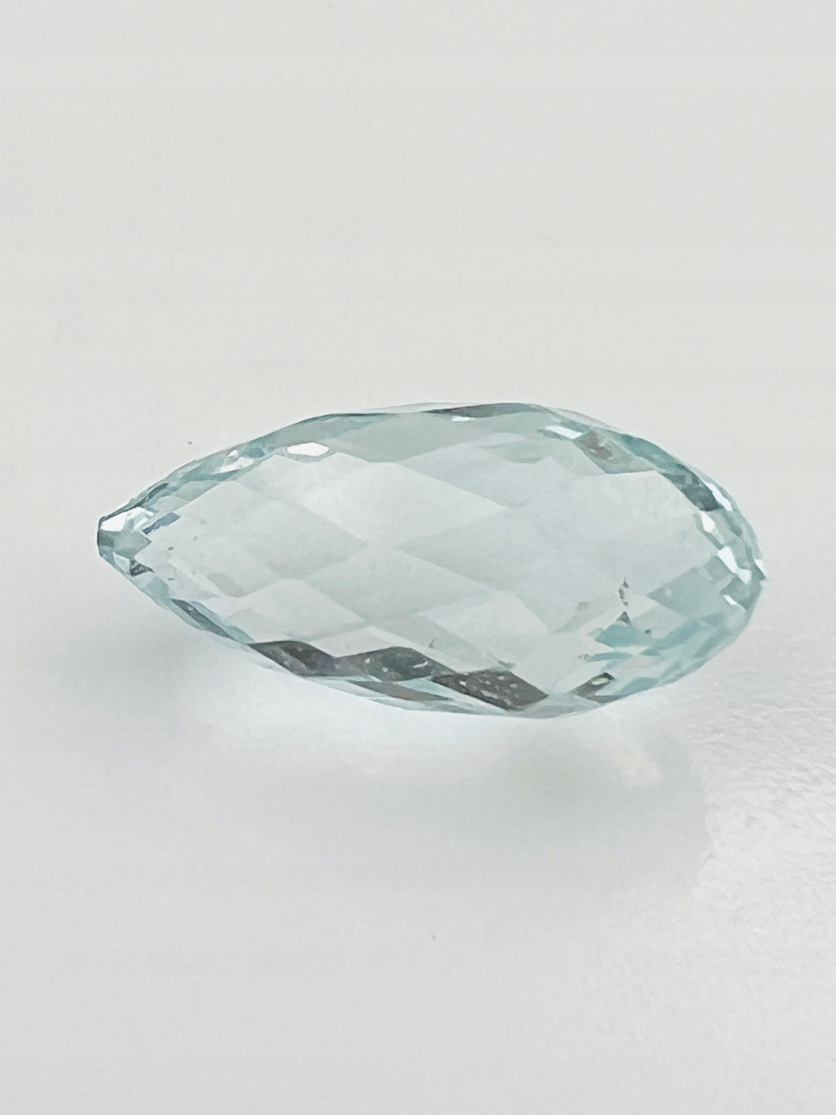 TOPAZ SKY KROPLA 27,76 CT