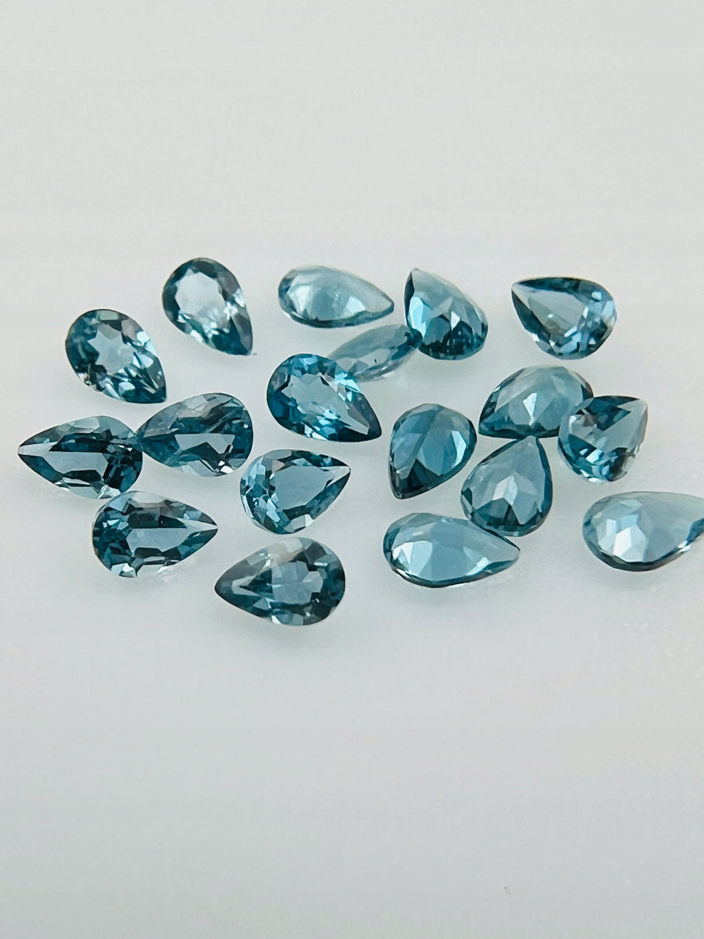 TOPAZ LONDON ŁEZKA 3x2 mm
