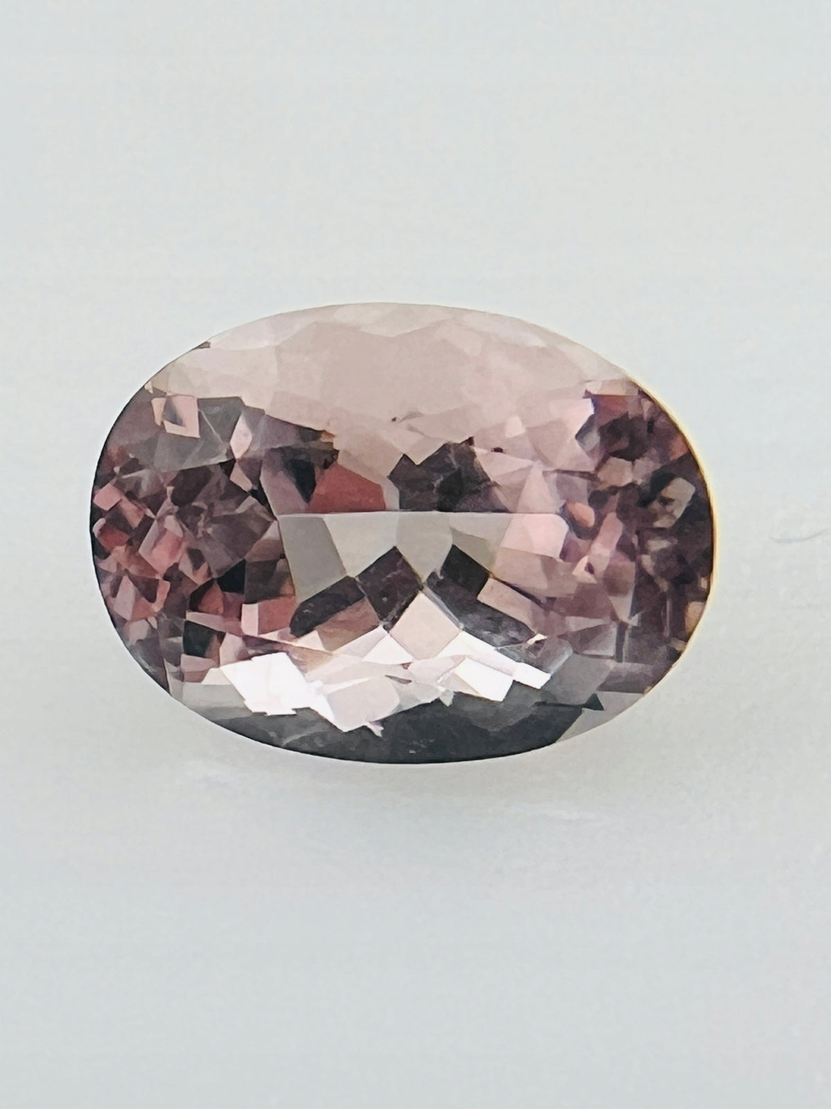 Morganit różowy owal 8x6 mm