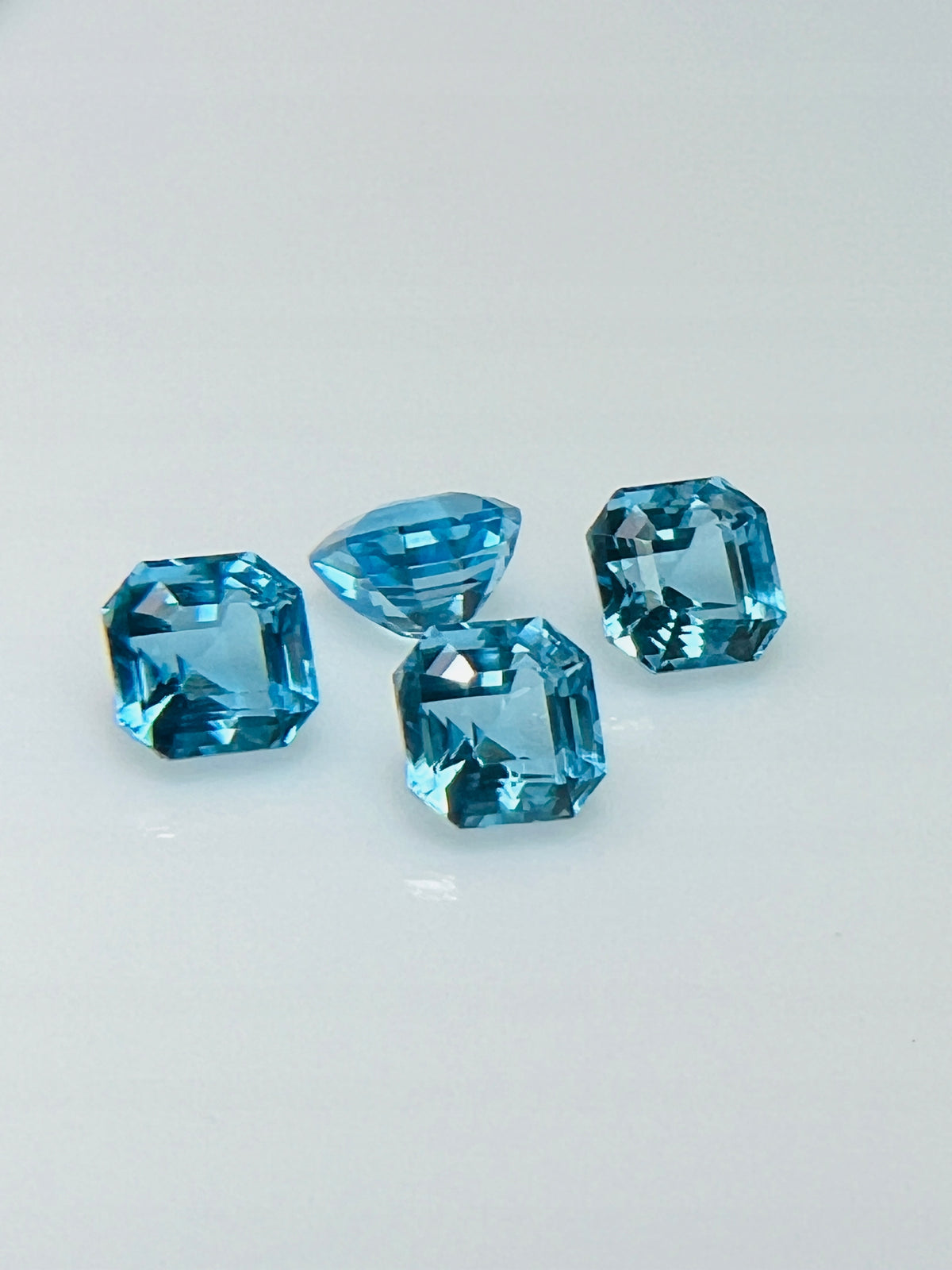 TOPAZ SWISS OŚMIOKĄT ASSCHER 5X5 mm
