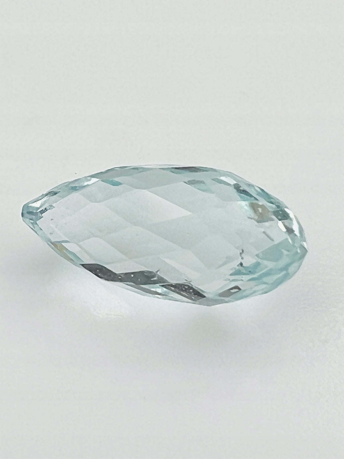 TOPAZ SKY KROPLA 27,76 CT