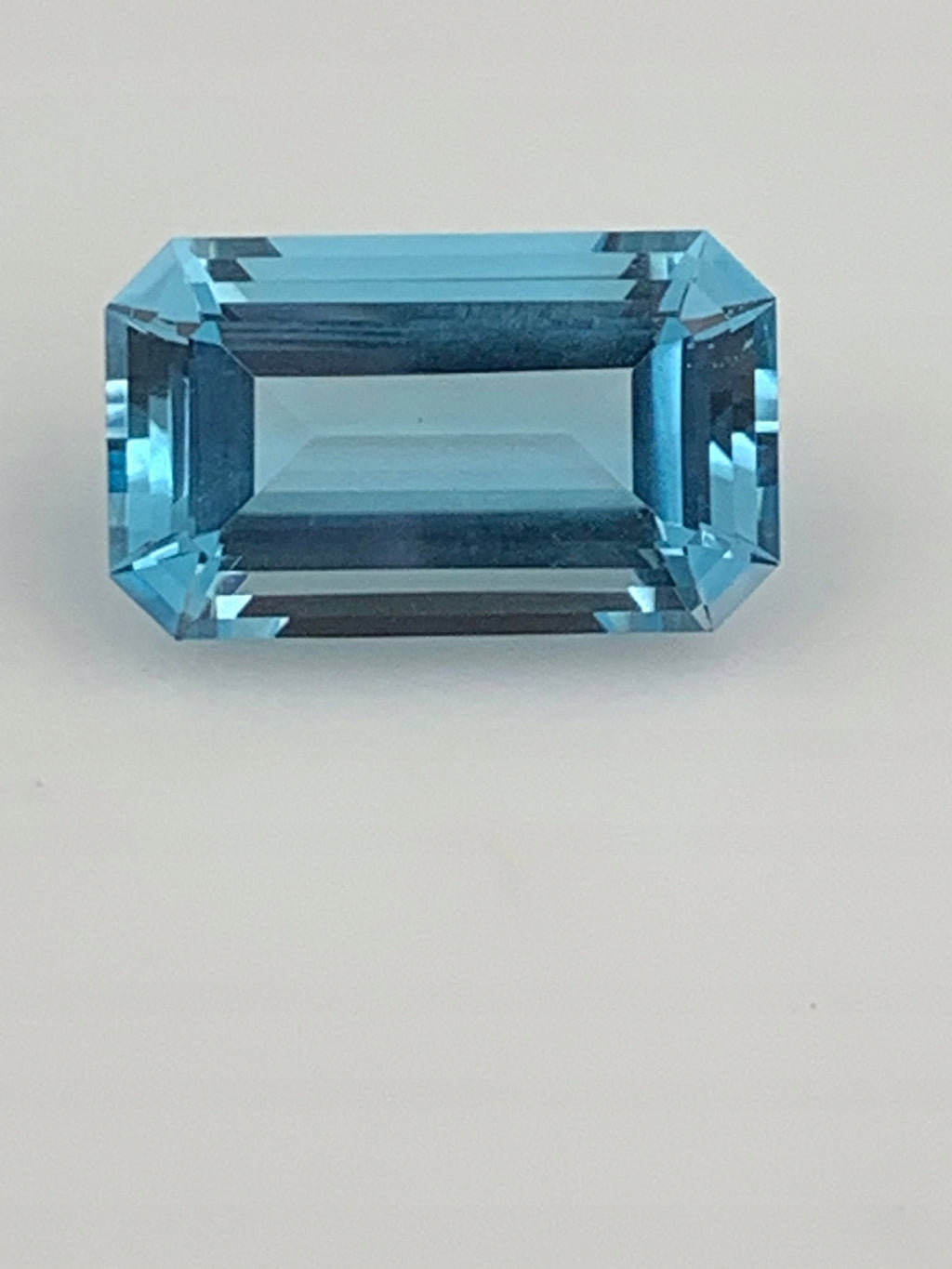 TOPAZ SKY OŚMIOKĄT 20x12 mm