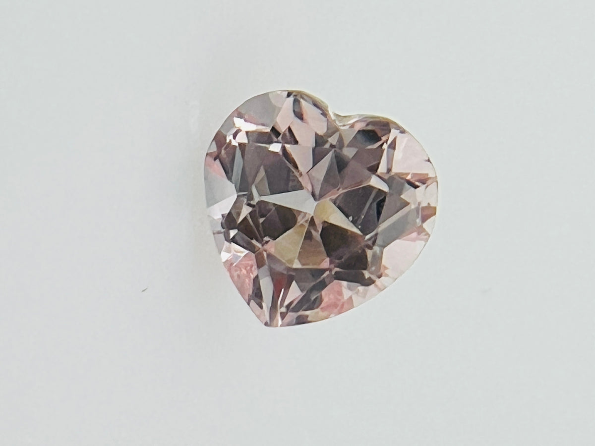 Morganit różowy SERCE 6x6 mm