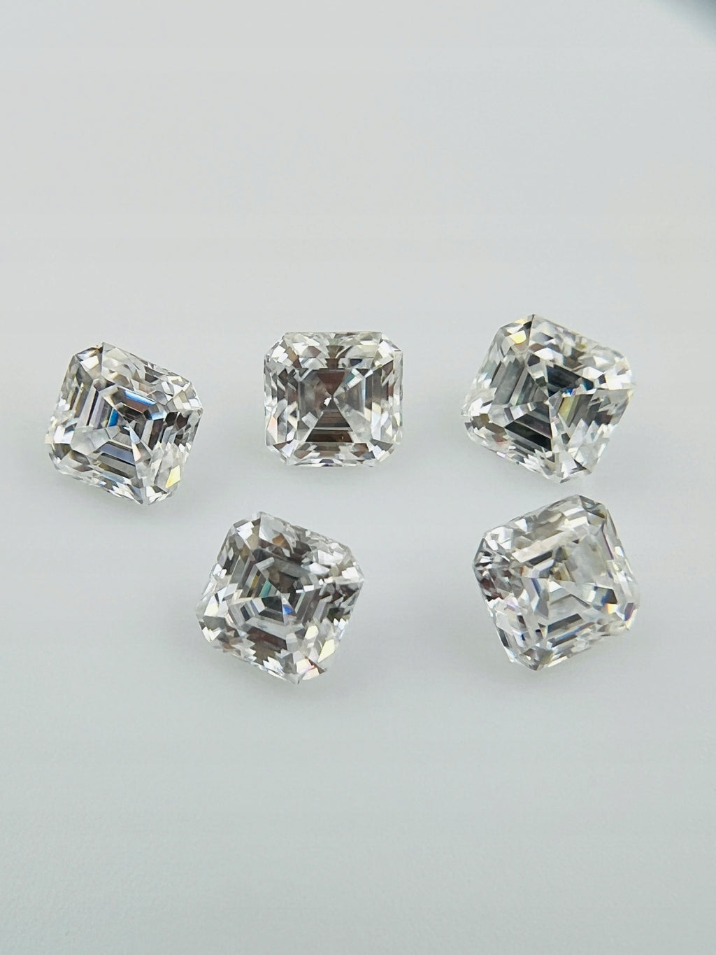 MOISSANIT ASSCHER D/E VVS 5x5 mm
