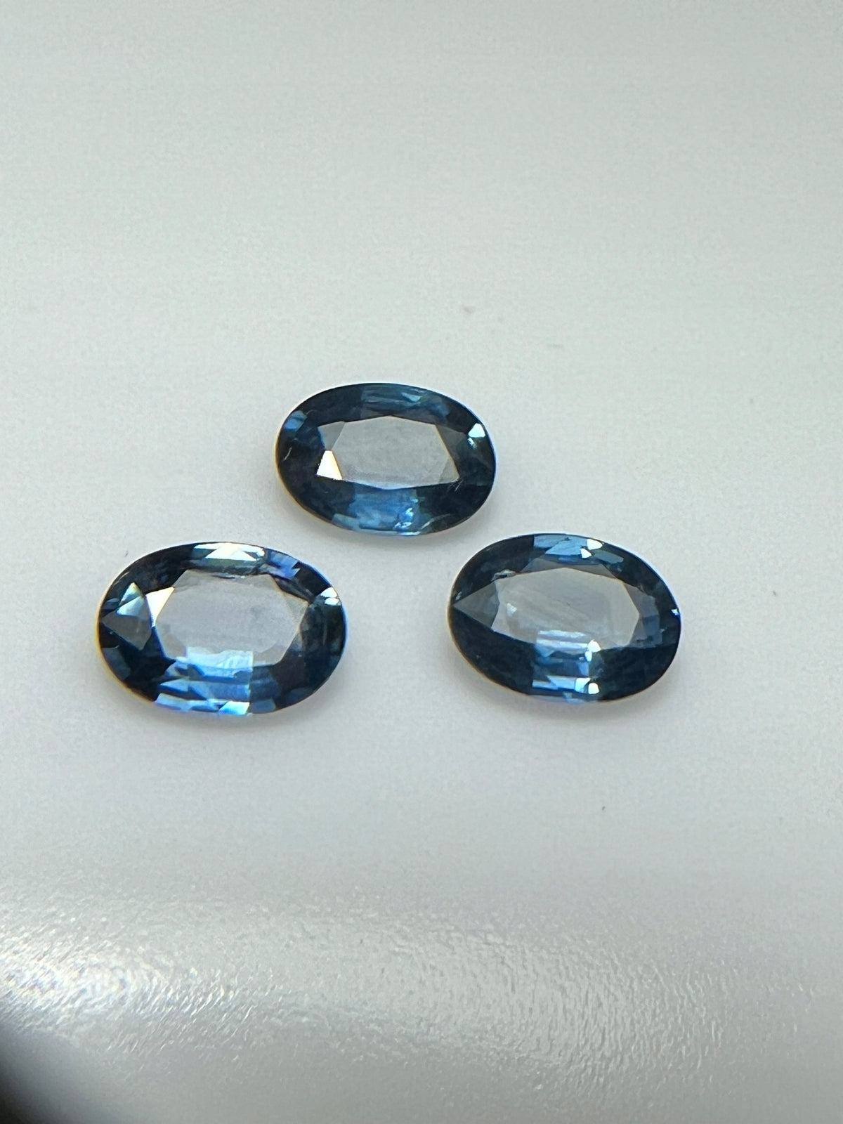 SZAFIR NATURALNY OWAL 7X5 mm