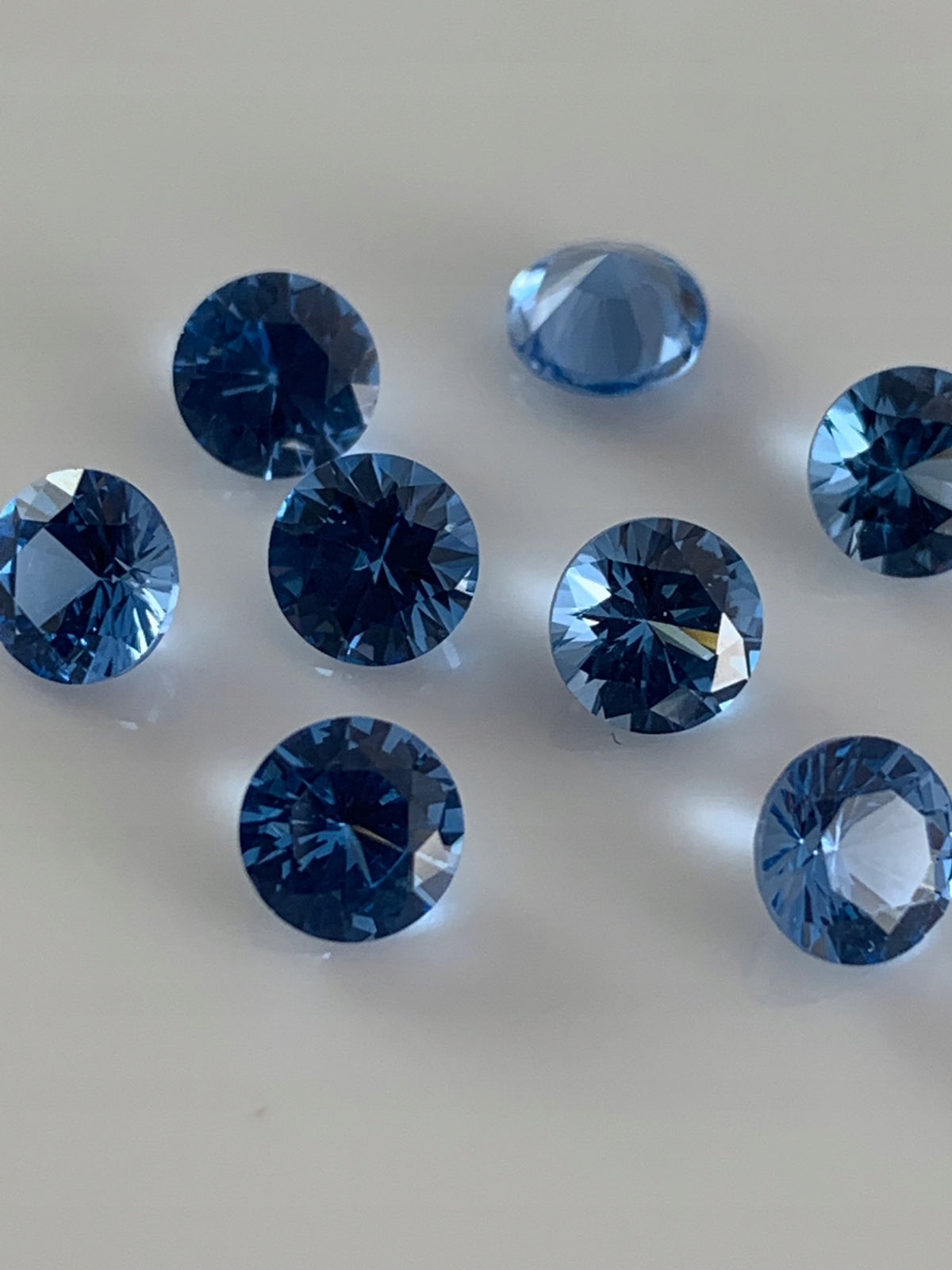 AKWAMARYN cyrkonia 4 mm 1 SZTUKA