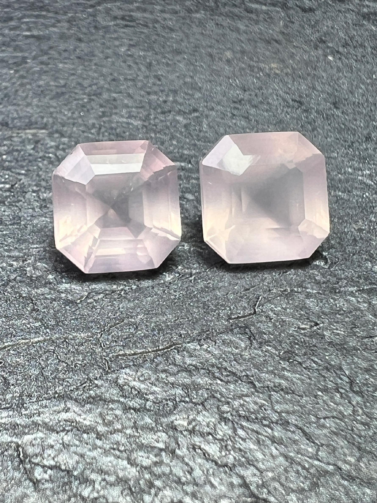 KWARC RÓŻOWY ASSCHER 10X10 mm