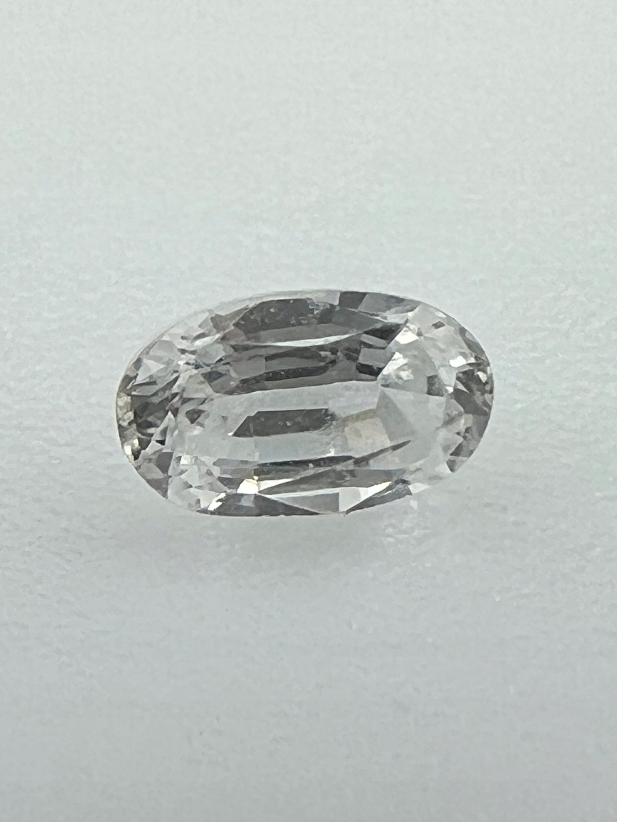 SZAFIR BIAŁY OWAL 5X3 mm