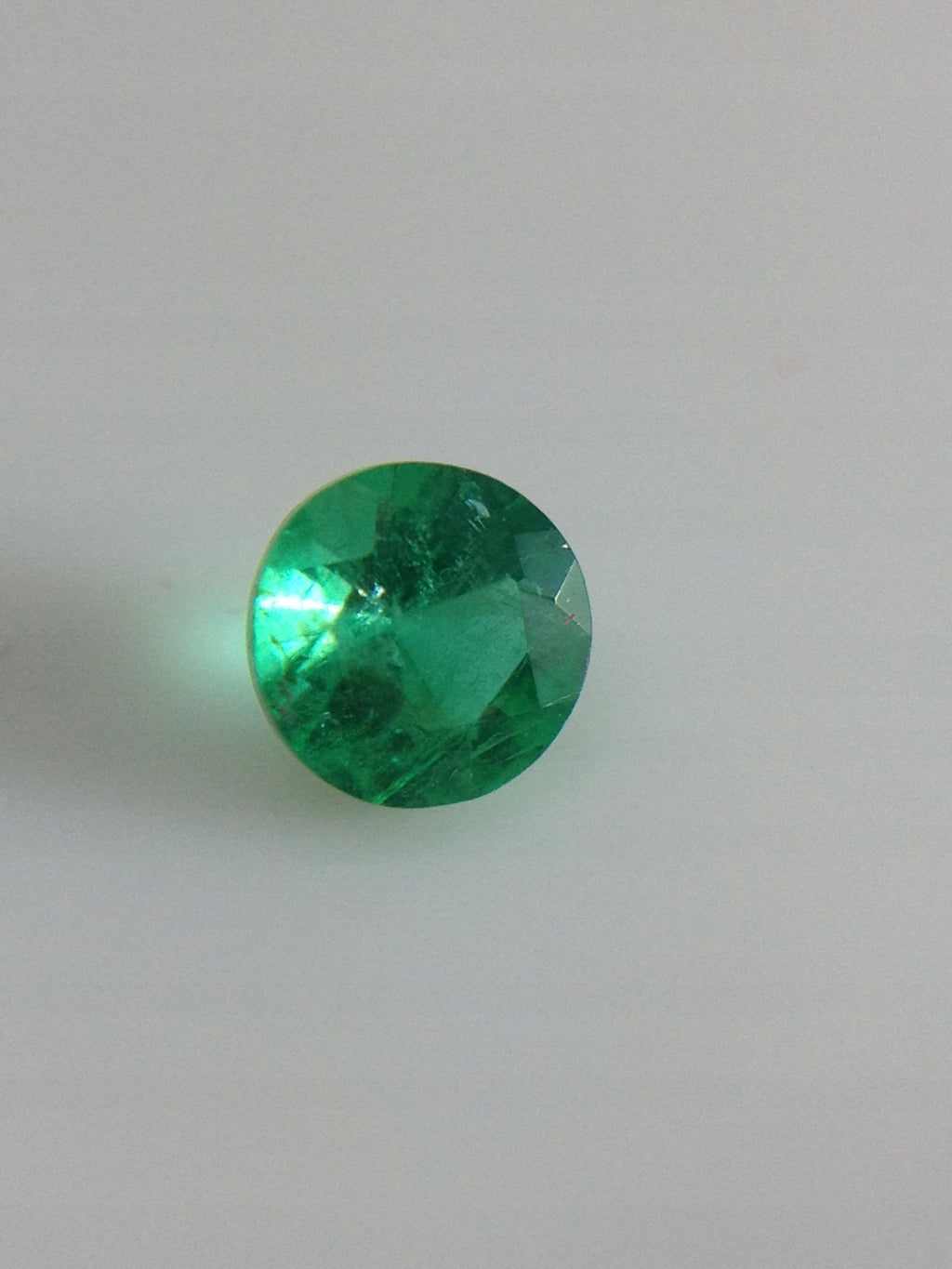 SZMARAGD NATURALNY 1,6-1,7 mm