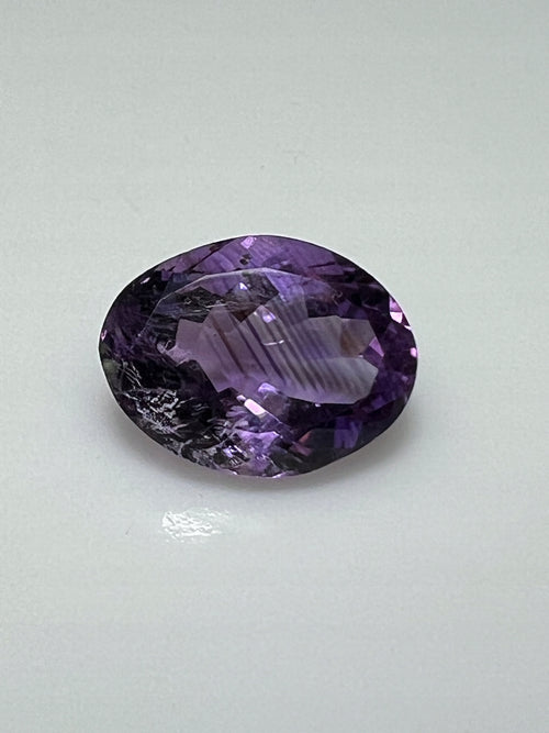 AMETYST OWAL 8,09 ct